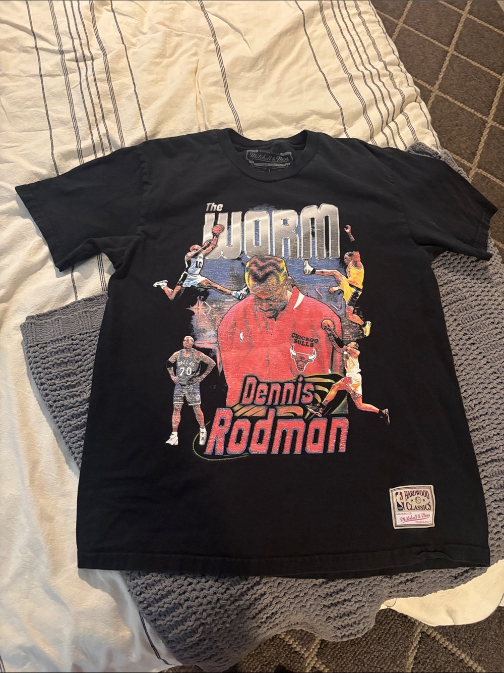 Men’s Mitchell & Ness Black Dennis Rodman 'The Worm' Graphic Tee